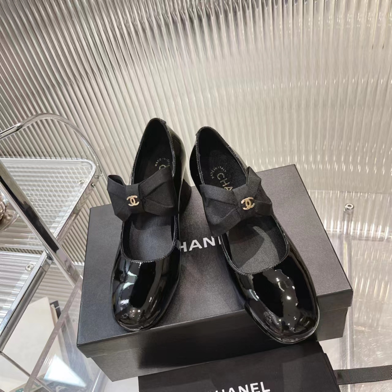Women's high heels